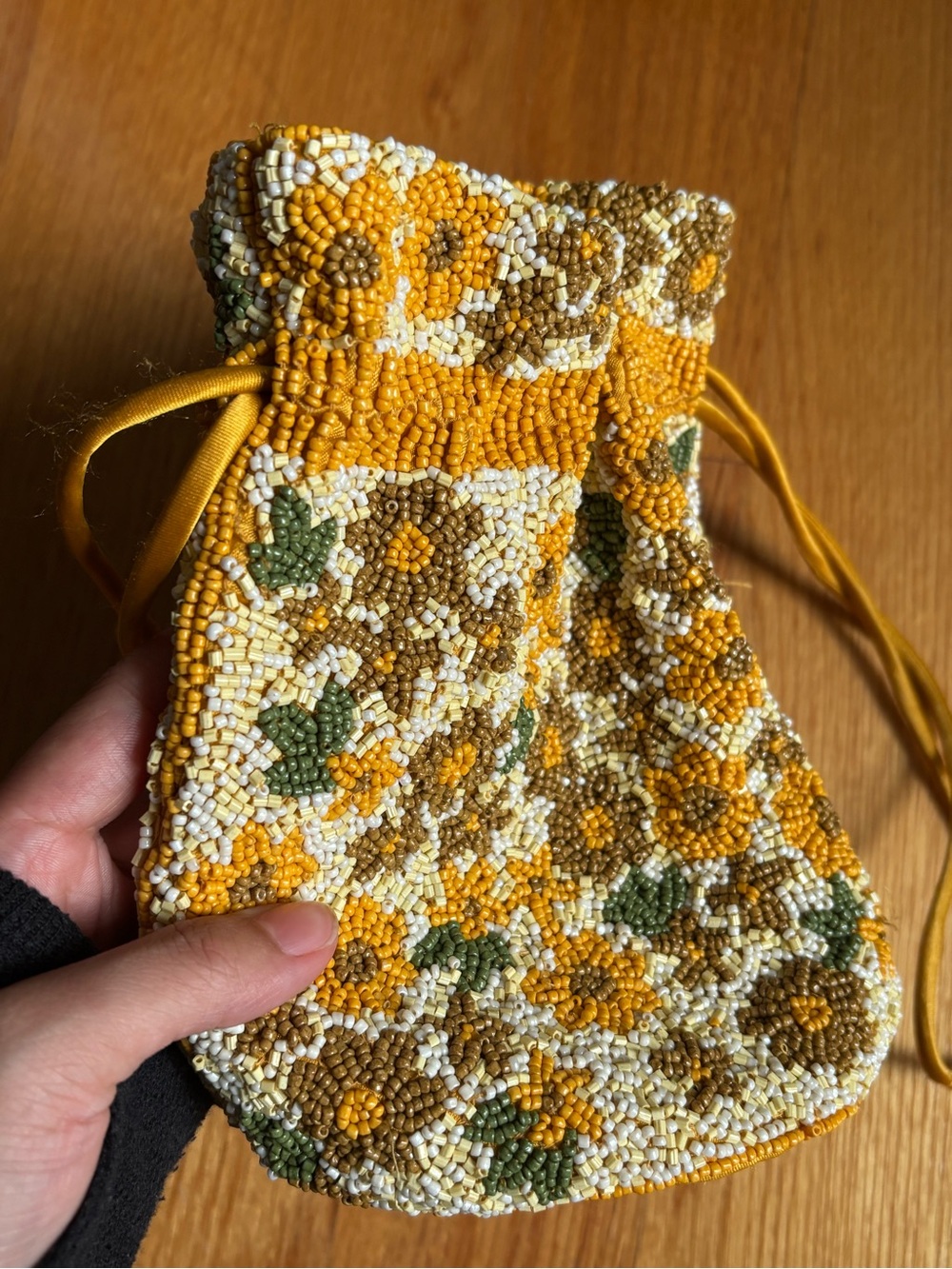 Mango Beaded Floral Drawstring Mini Bag in Mustard and Green - Picture 2 of 4